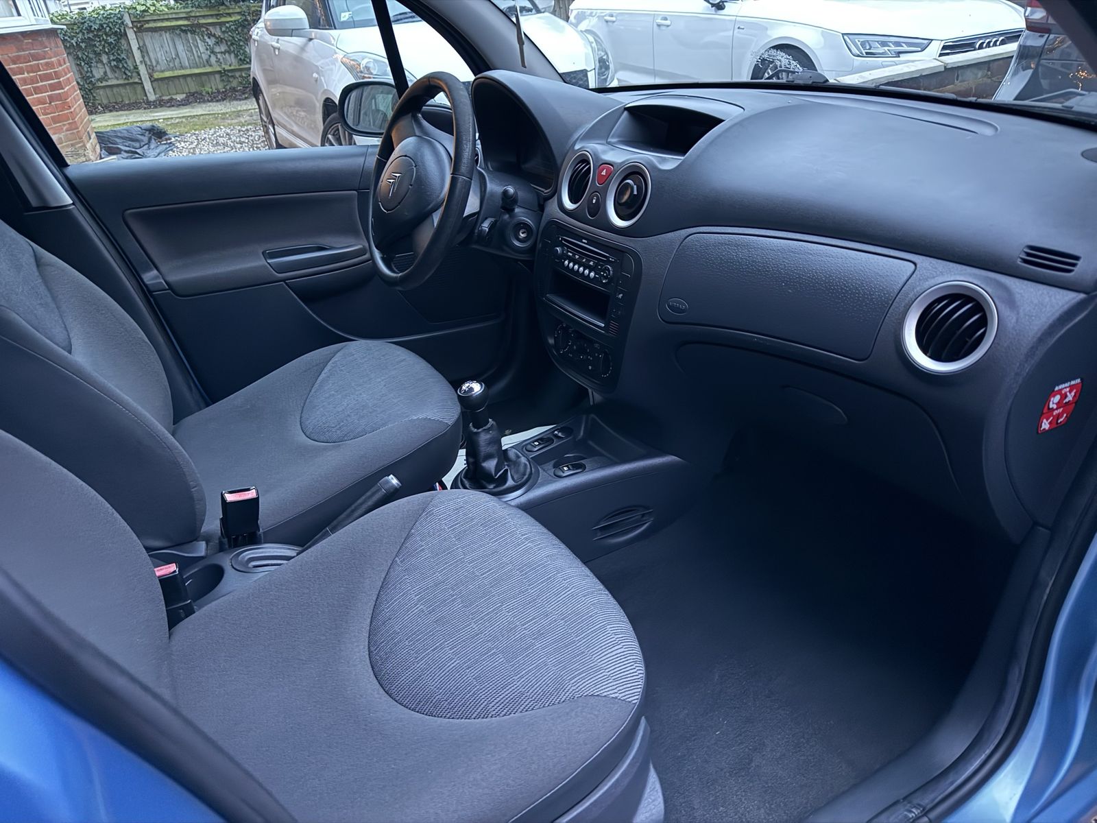 2010 Citroën C3 Petrol 5-Door Left Hand Drive photo 4