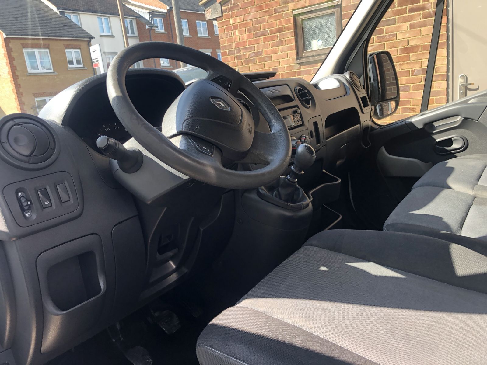 2019 Renault Master 2.3 dCi Curtain Side Left Hand Drive photo 5
